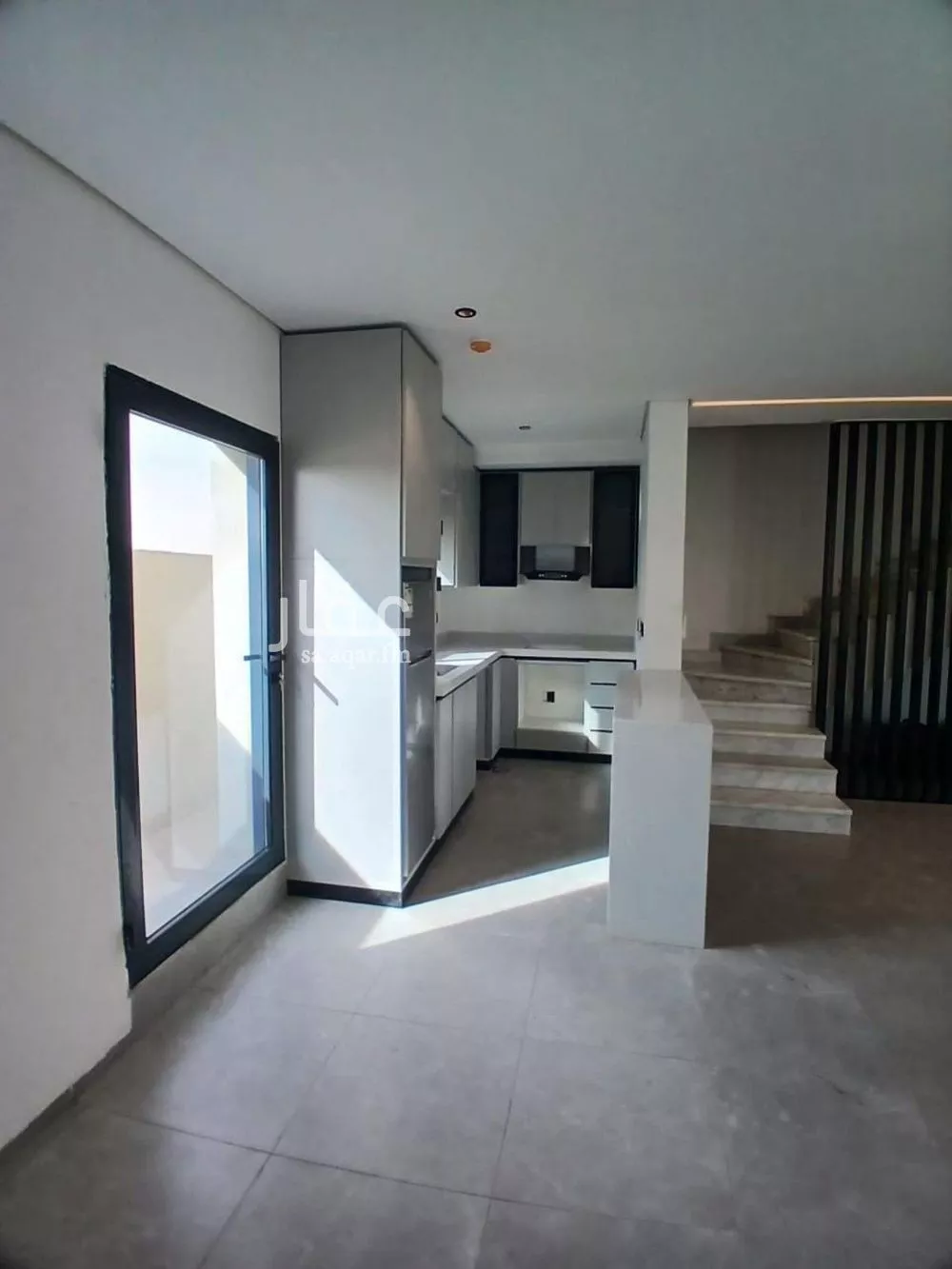 شقة 3 غرف في الرمال 2