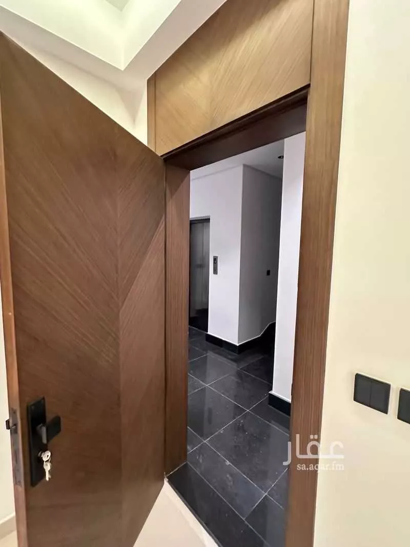 دور 4 غرف في الحمراء 1