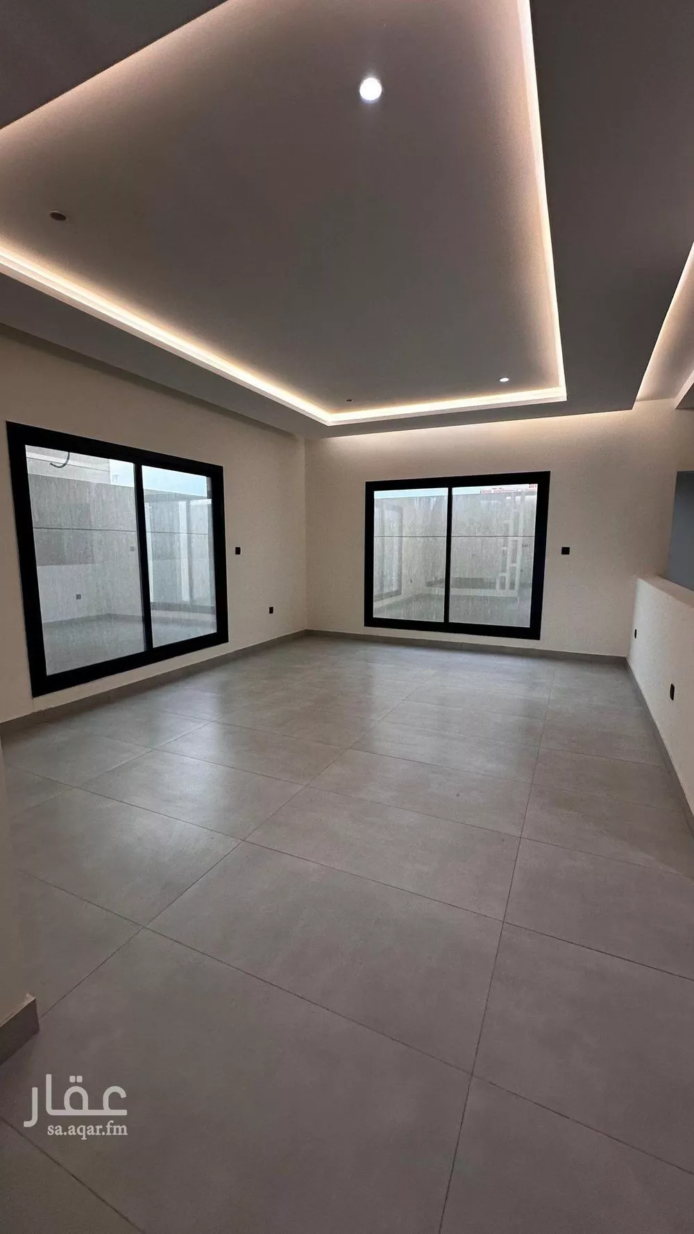 فيلا 7 غرف في طيبة 1