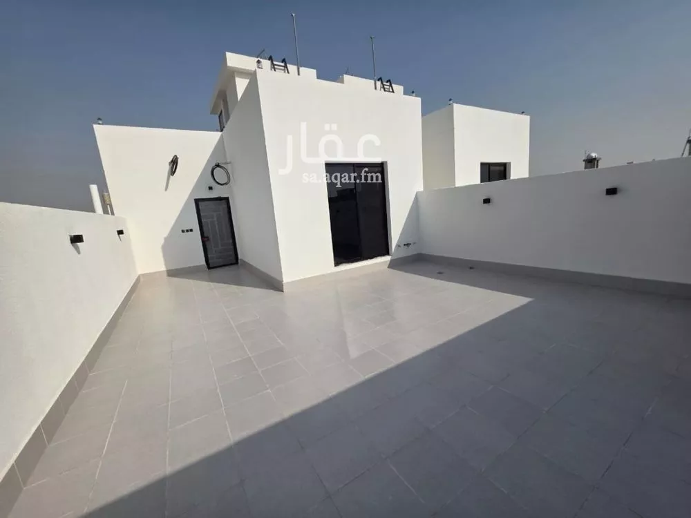 فيلا 10 غرف في الرحمانية 1