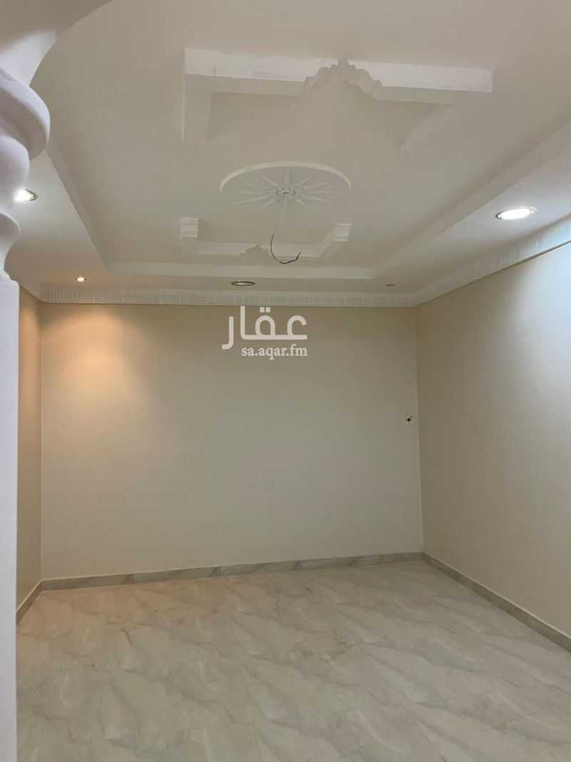 6 bedroom villa in Ishbiliyah, Riyadh 16