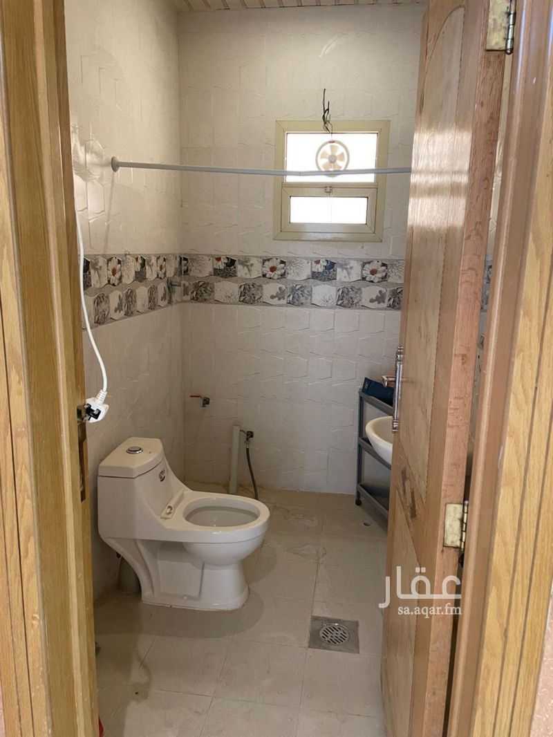 6 bedroom villa in Ishbiliyah, Riyadh 14