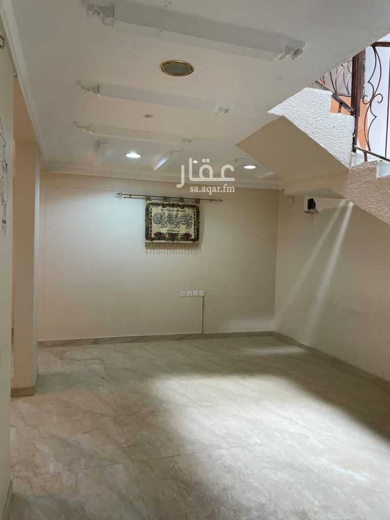 6 bedroom villa in Ishbiliyah, Riyadh 5