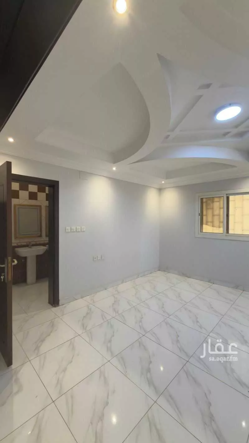 شقة 4 غرف في الواحة 1