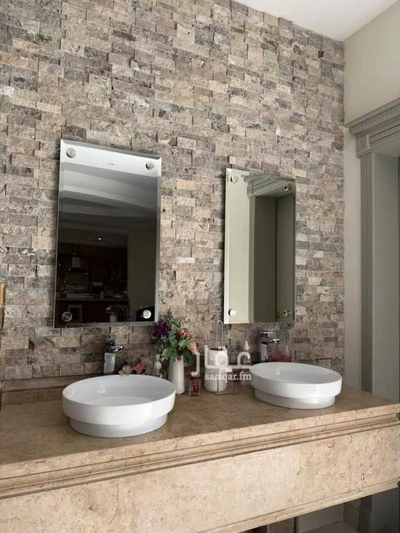 فيلا 8 غرف في الياسمين 3