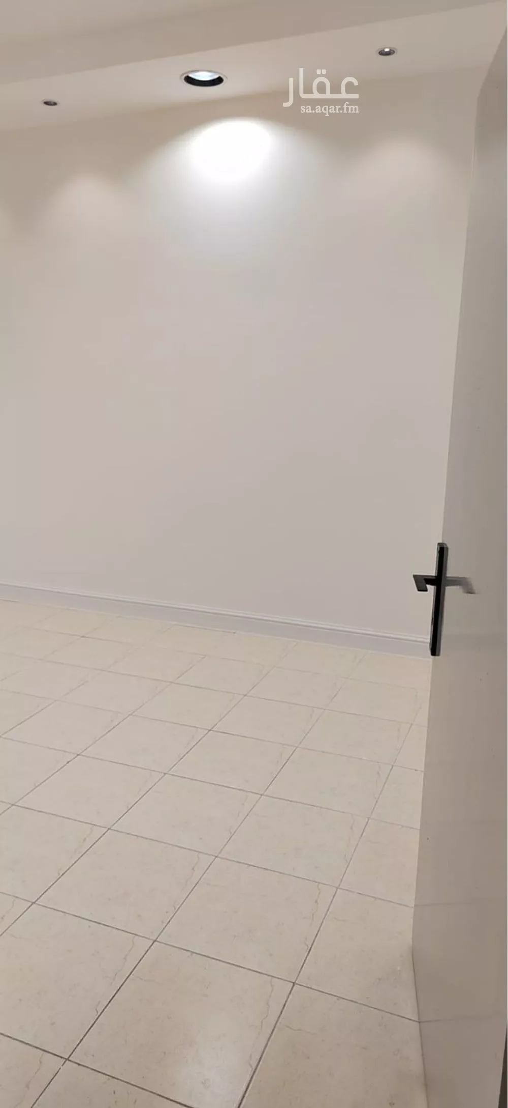 3 bedroom apartment in Al Hazm 1