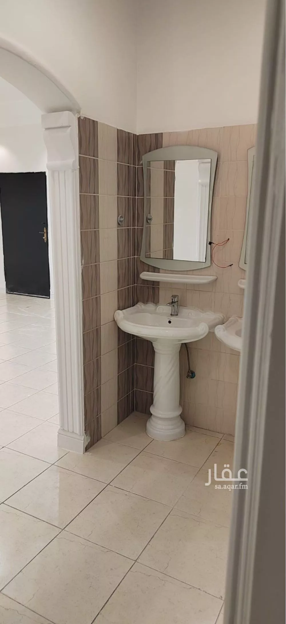 3 bedroom apartment in Al Hazm 2