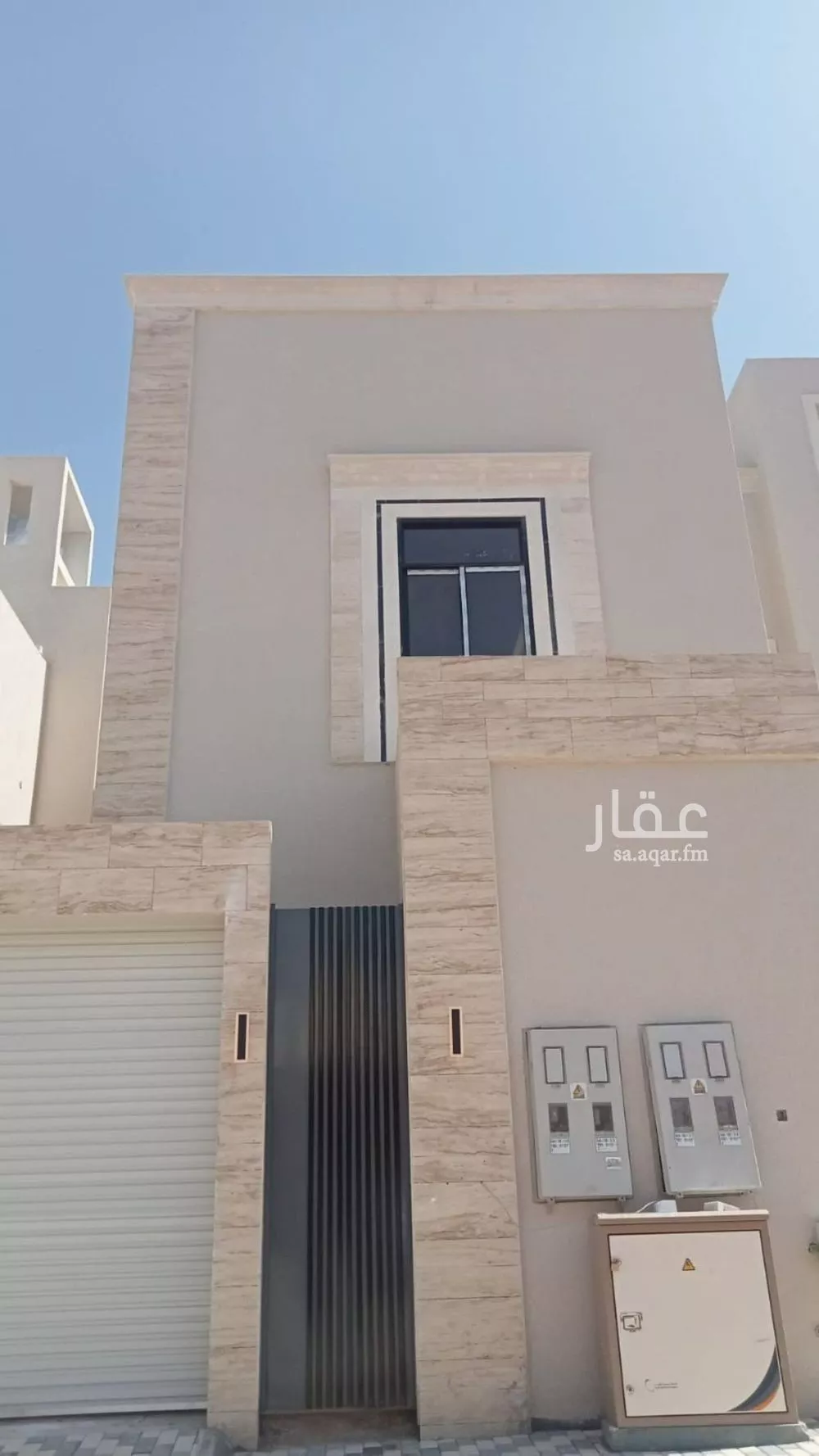 فيلا 5 غرف في الخليج 1