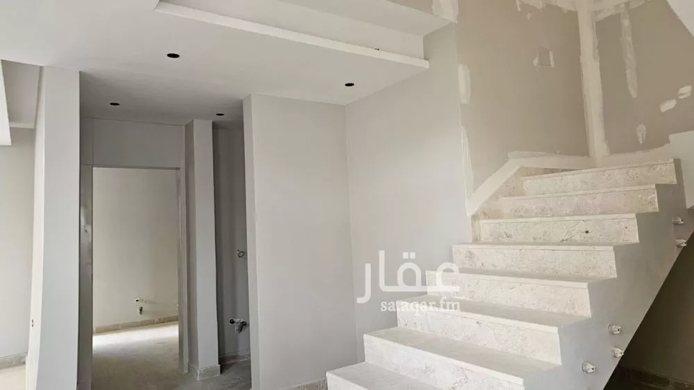 5 bedroom villa in King Faisal, Riyadh 7