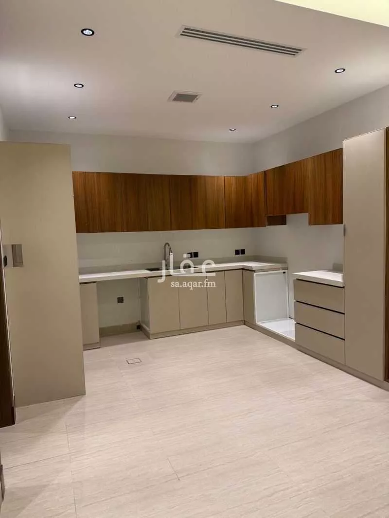 3 bedroom apartment in Al Mursalat, Riyadh 4