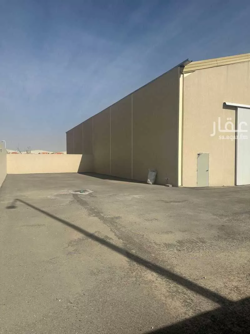 warehouse in Al Mishal, Riyadh 6