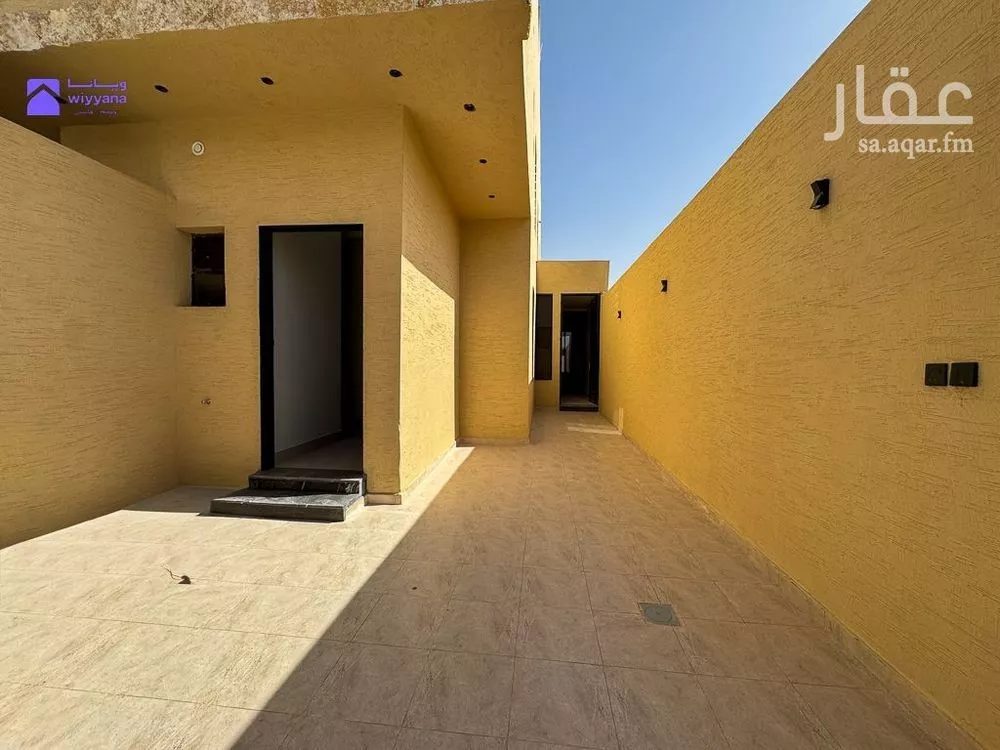 4 bedroom floor in Tuwaiq 5
