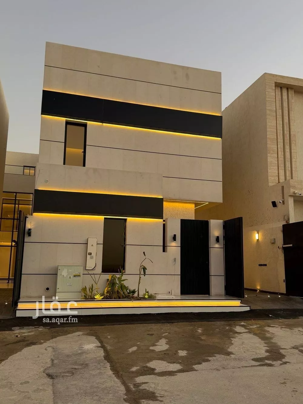 6 bedroom villa in Al Mahdiyyah 2