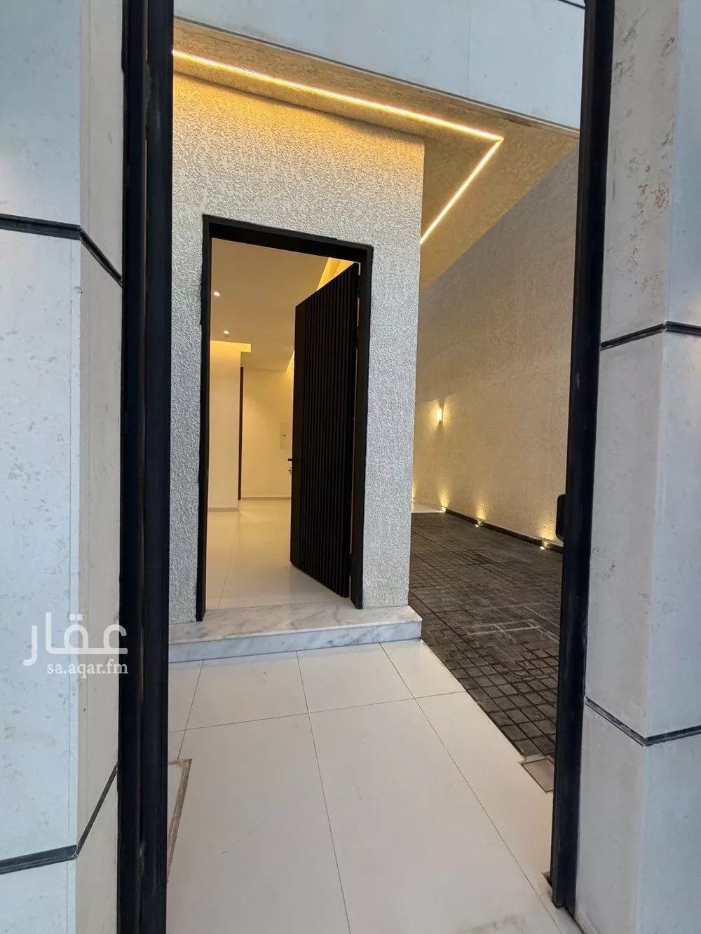 6 bedroom villa in Al Mahdiyyah 4