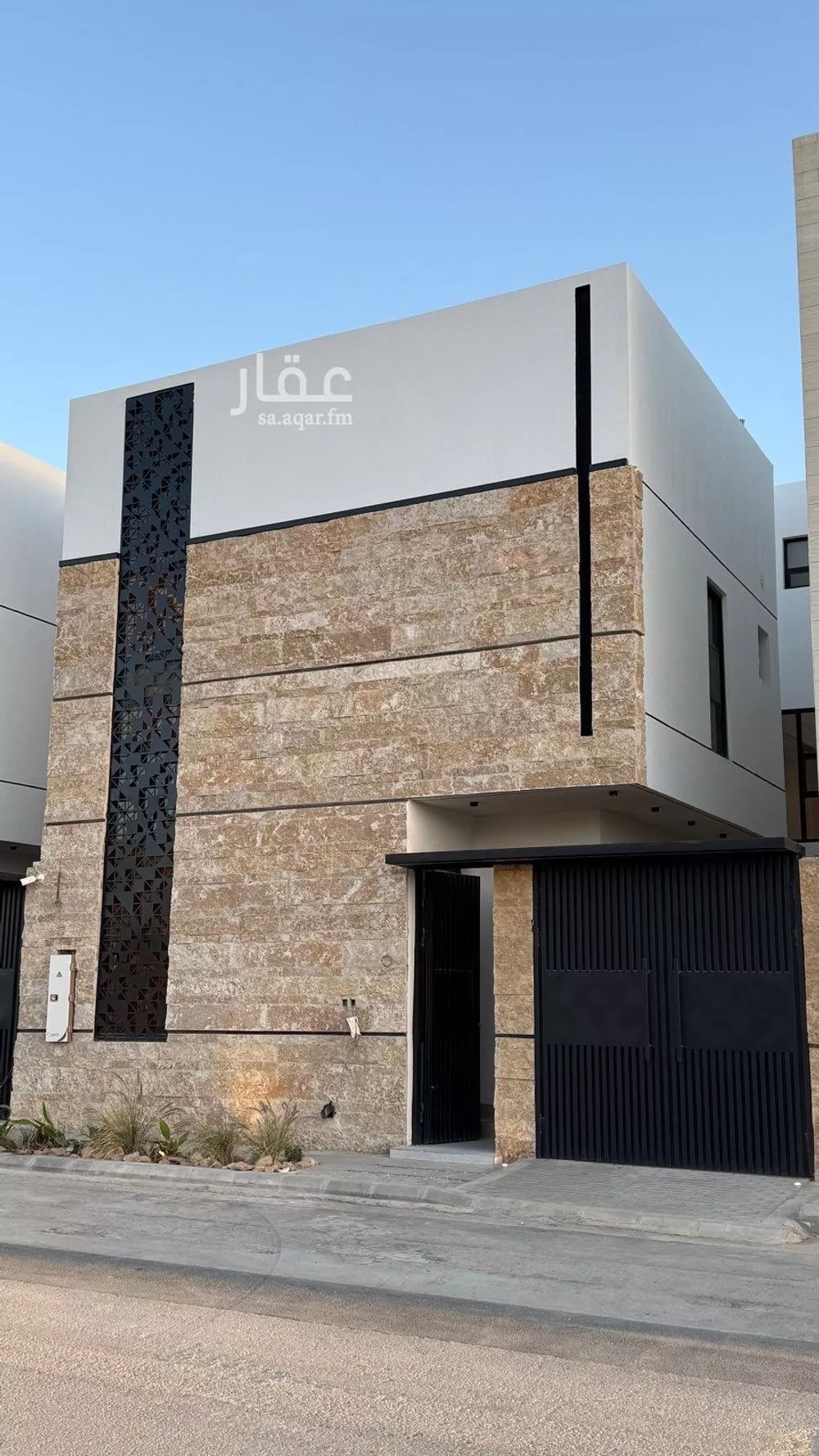 6 bedroom villa in Al Mahdiyyah 2
