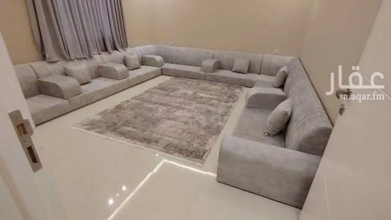 4 bedroom villa in Al Mahdiyyah, Riyadh 6