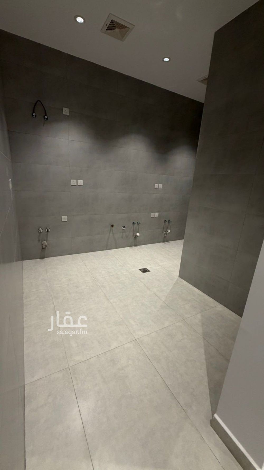 3 bedroom apartment in Al Safaa, Jeddah 8