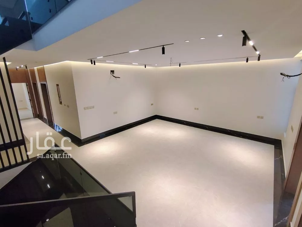 فيلا 5 غرف في اللؤلؤ 4