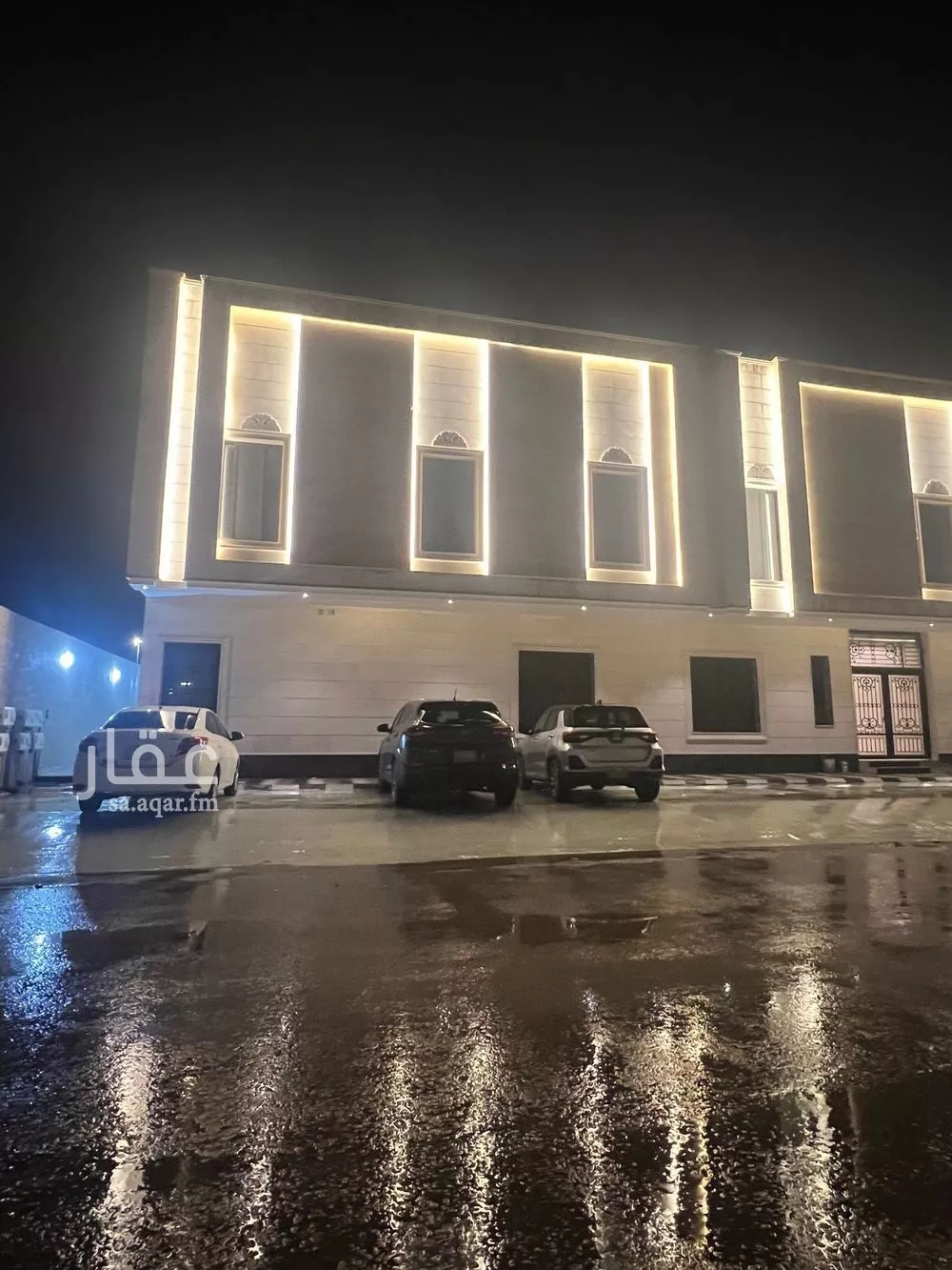 شقة 5 غرف في الصواري