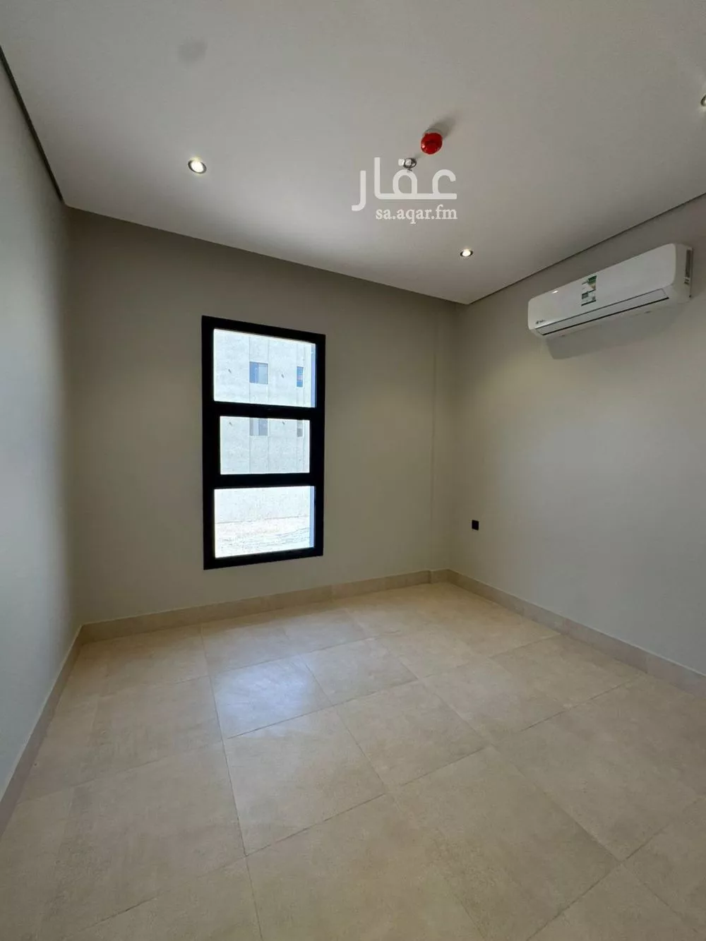 شقة 3 غرف في العارض 1