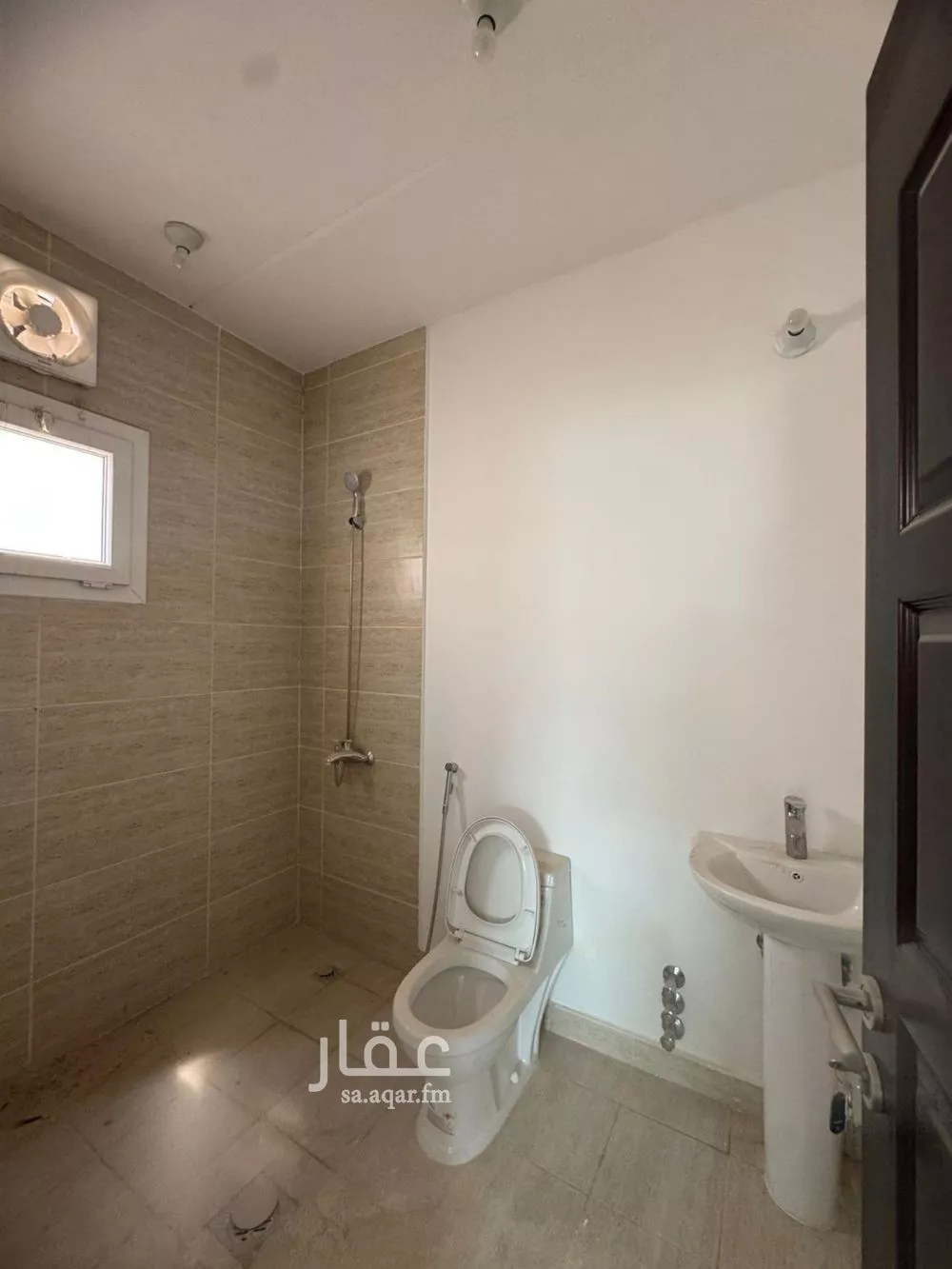 8 bedroom villa in Al Aridh, Riyadh 8