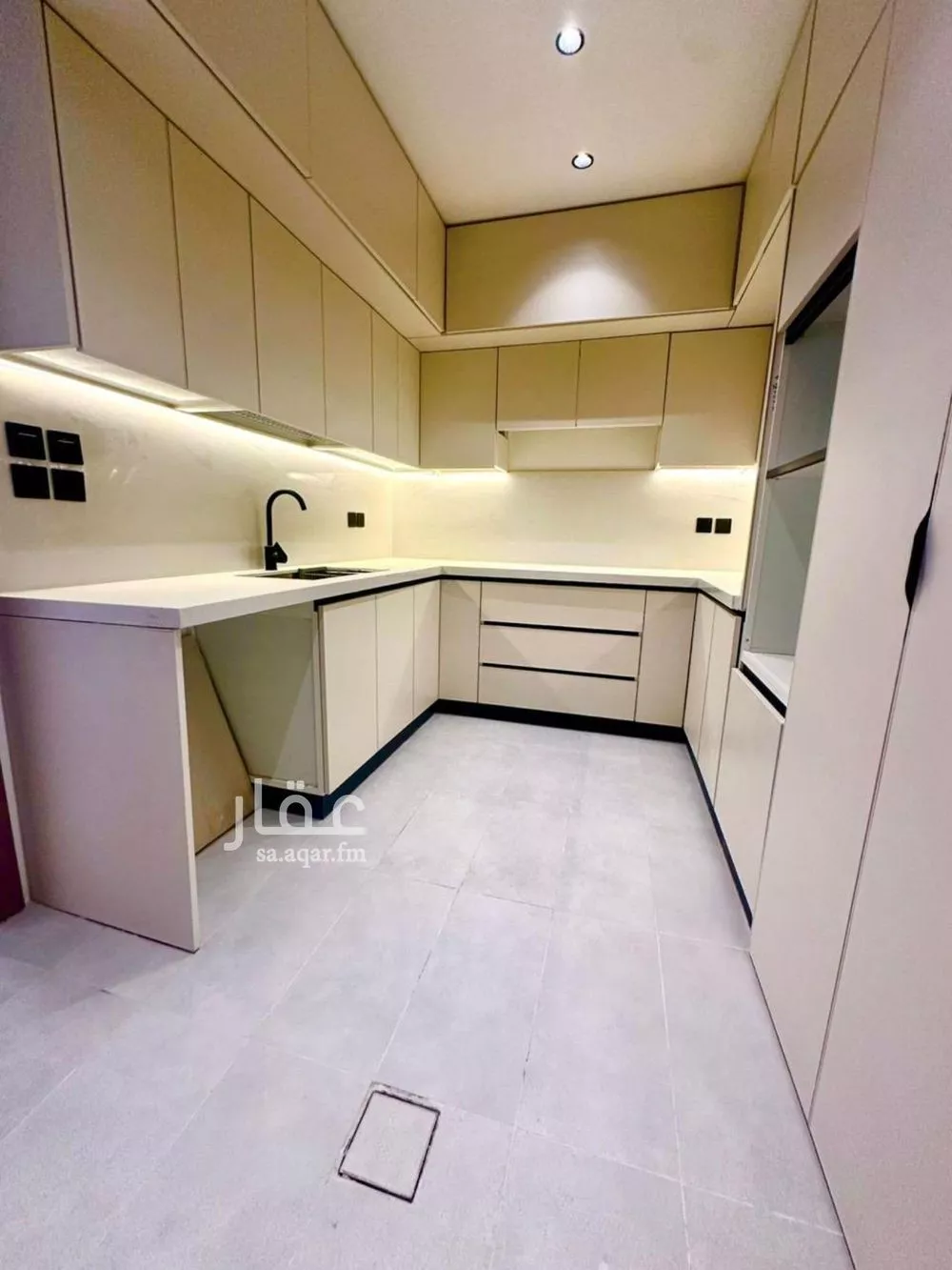 دور 3 غرف في النرجس 5