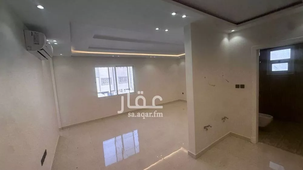 4 bedroom floor in Al Narjis 5