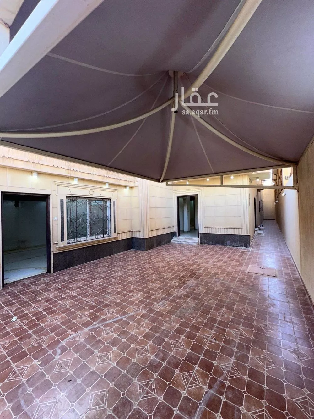 5 bedroom villa in Al Yarmouk 2
