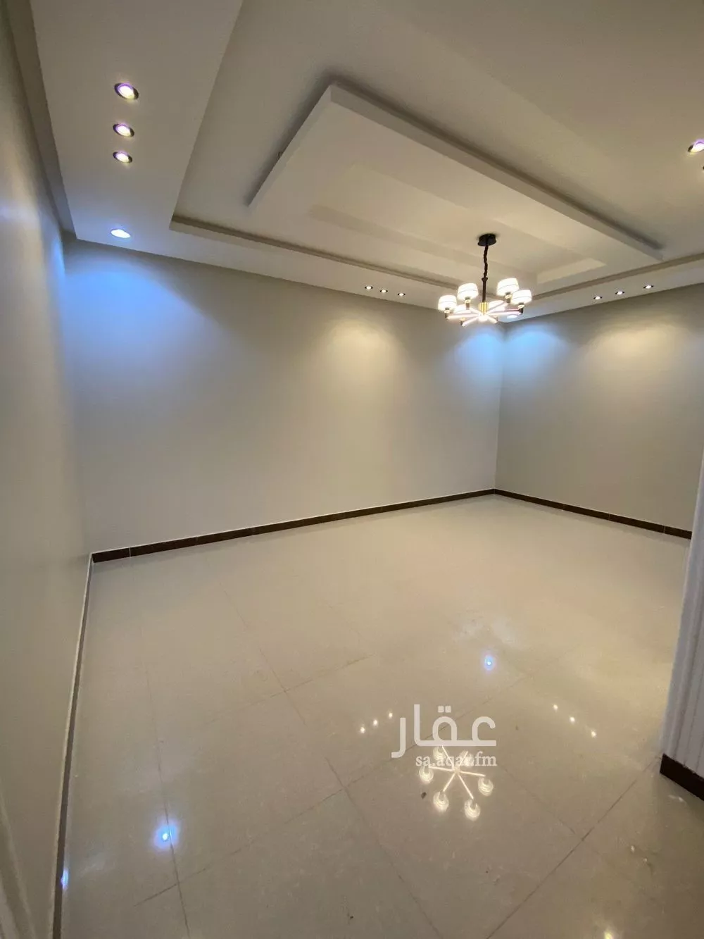 فيلا 6 غرف في المونسية 5