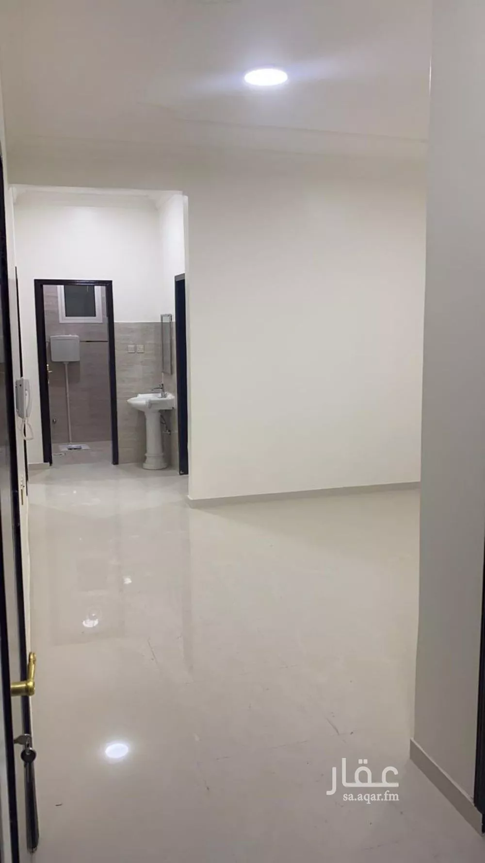 شقة 3 غرف في الجنادرية 1