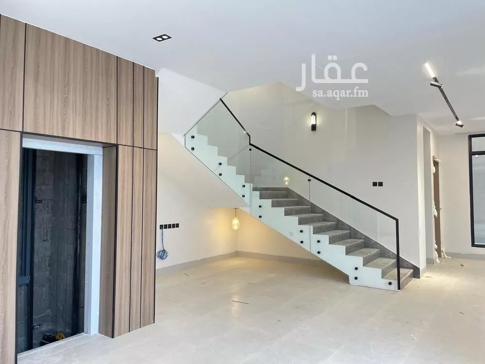 فيلا 7 غرف في المهدية 3