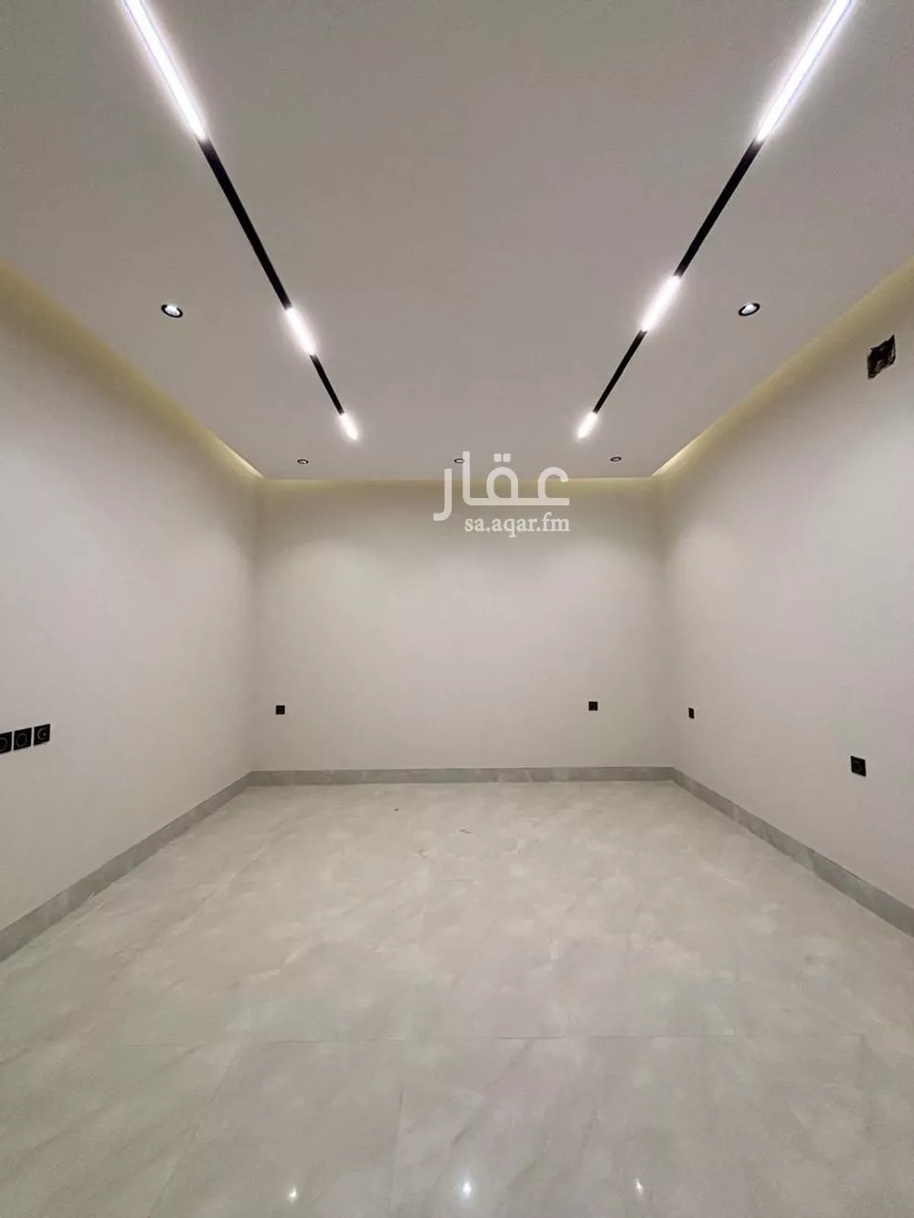 فيلا 5 غرف في المهدية 5