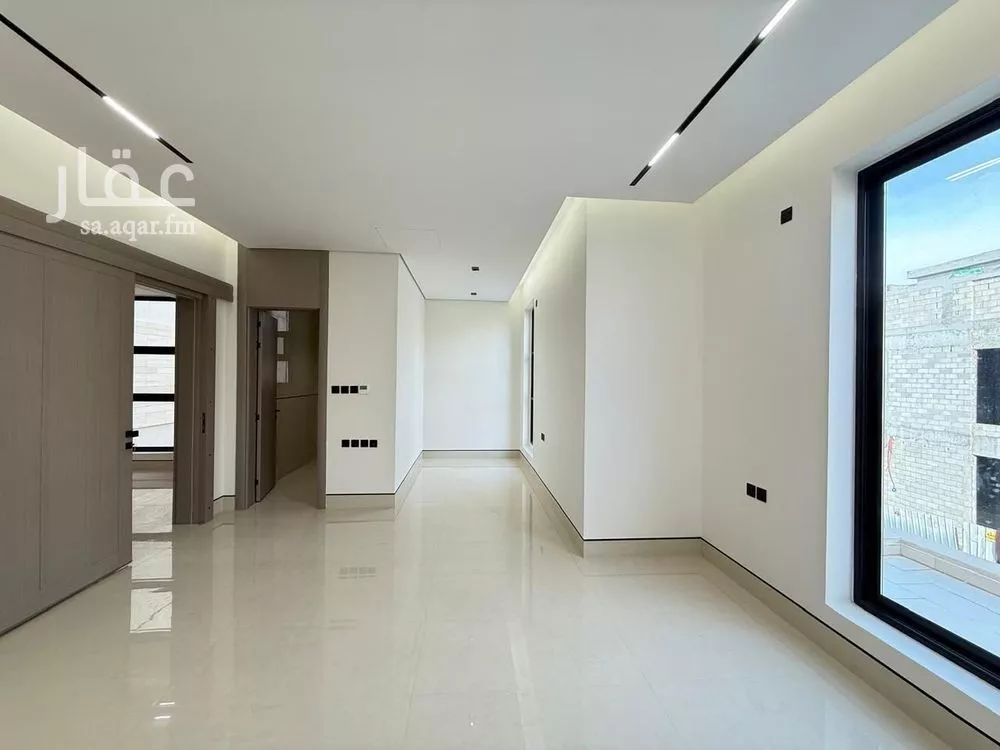 فيلا 5 غرف في المهدية 5