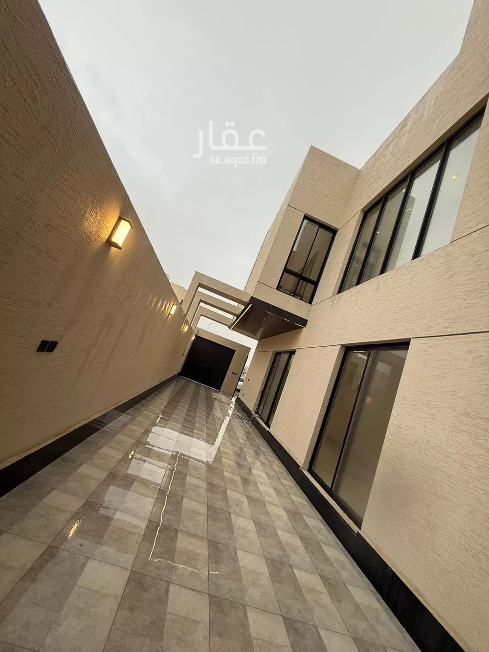 فيلا 6 غرف في المهدية 5