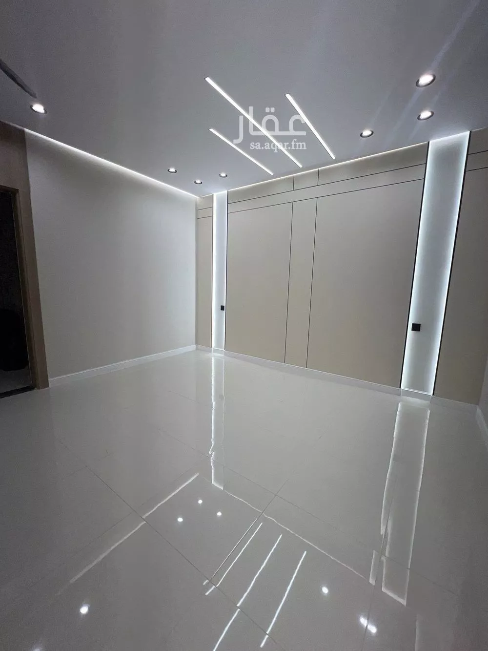 4 bedroom apartment in Al Ranuna, Madinah 9