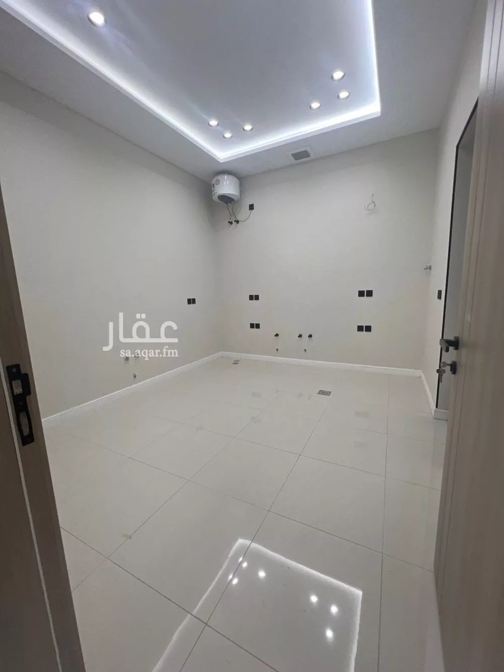 4 bedroom apartment in Al Ranuna, Madinah 6