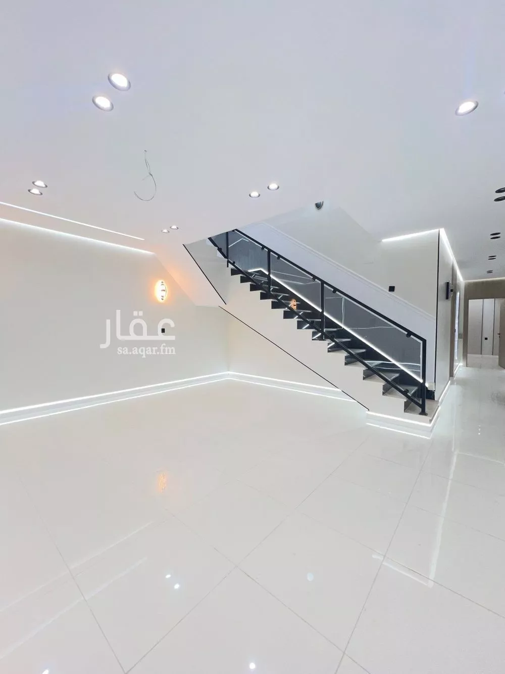 شقة 4 غرف في الرانوناء 1