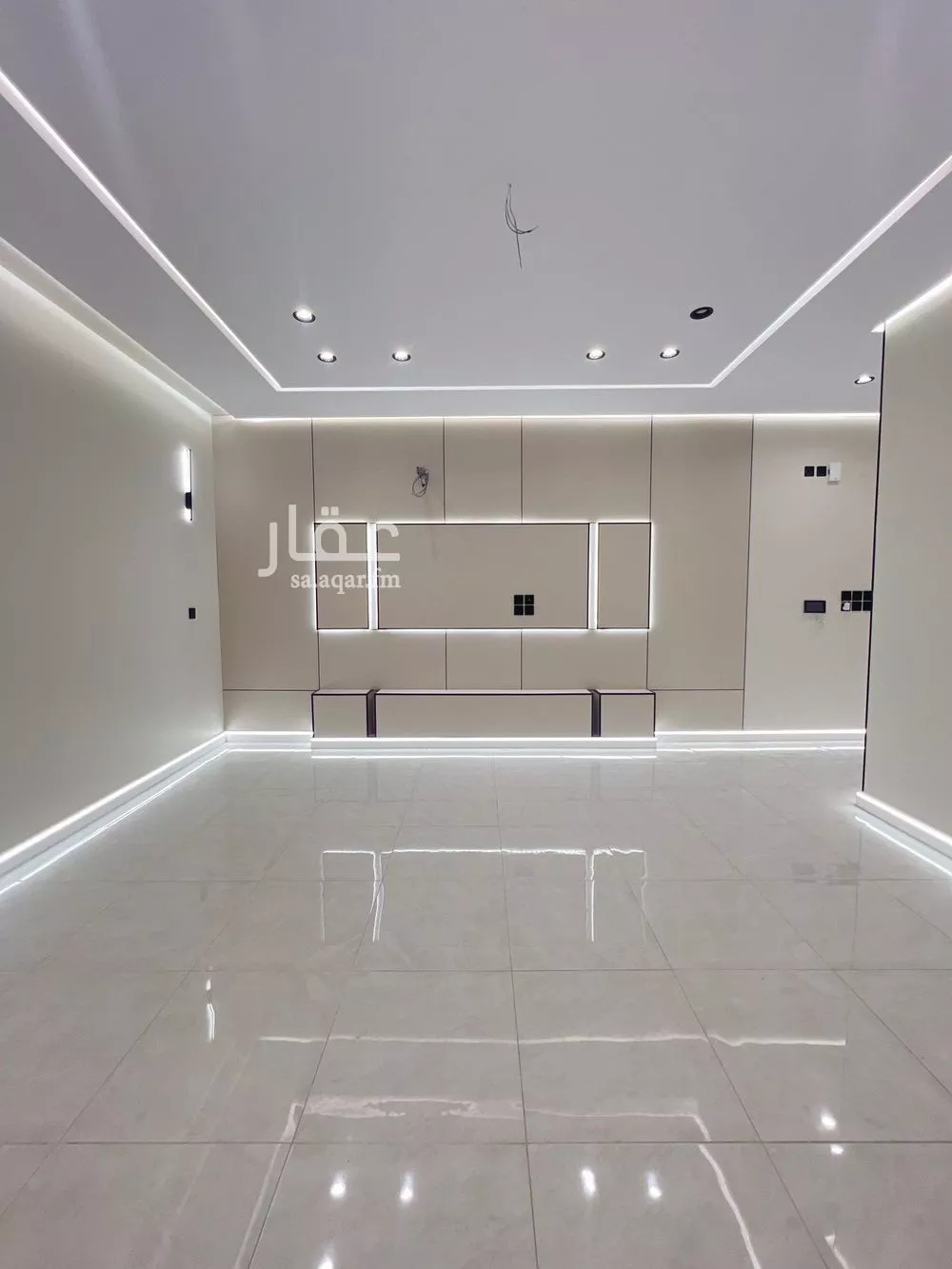 شقة 5 غرف في الرانوناء 1