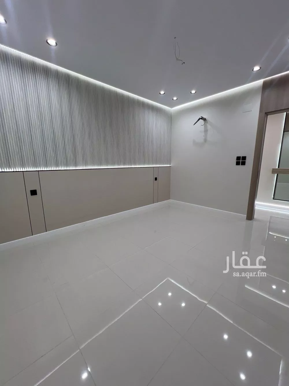 4 bedroom apartment in Al Ranuna, Madinah 6