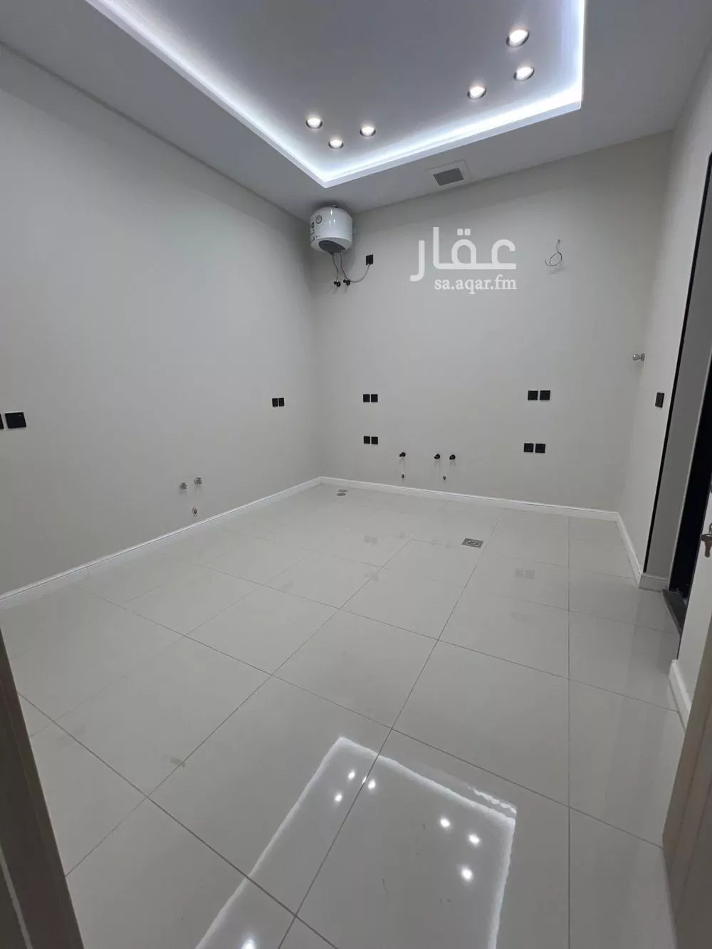 4 bedroom apartment in Al Ranuna, Madinah 6