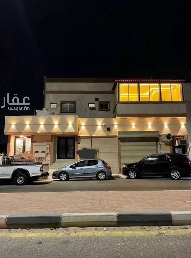 464 sqm building in Al Rawdah