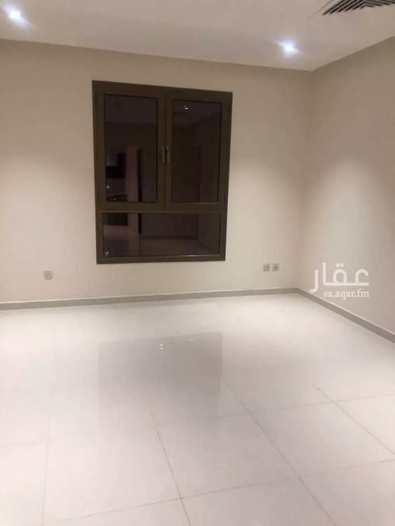 4 bedroom apartment in Al Rawabi, Eastern Province 9