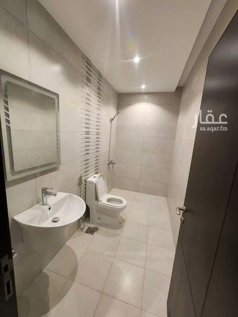 3 bedroom apartment in Taibah, Jeddah 6