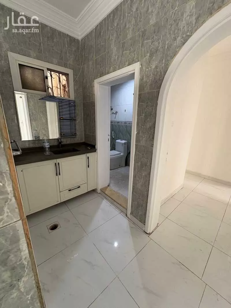 4 bedroom apartment in Al Aziziyah, Jeddah 16