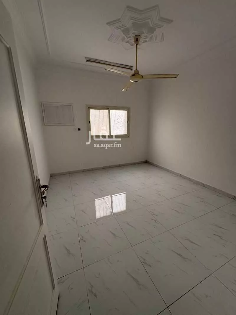 4 bedroom apartment in Al Aziziyah, Jeddah 21