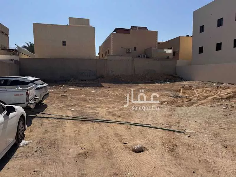 900 sqm land in Badr 2