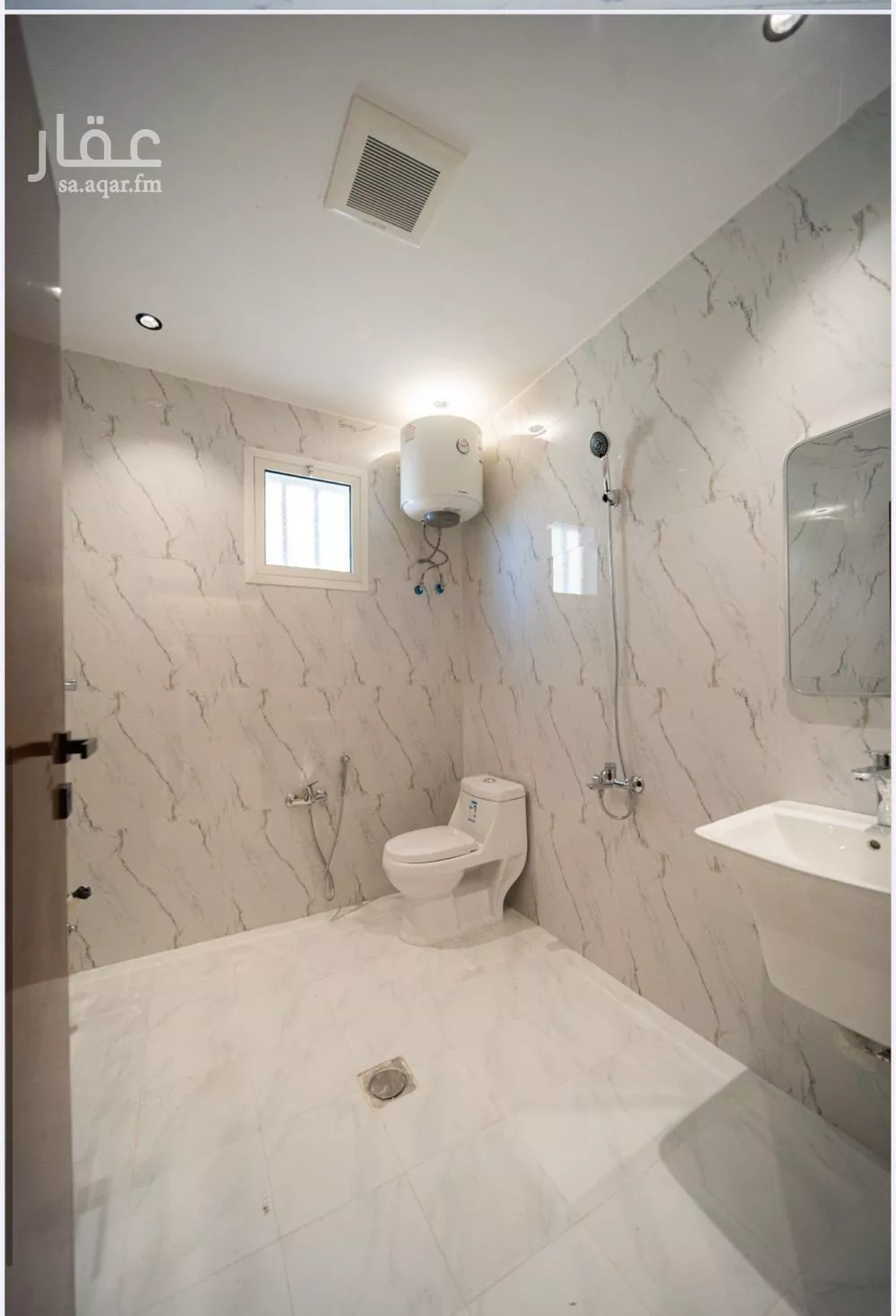 1 bedroom apartment in Hittin 2