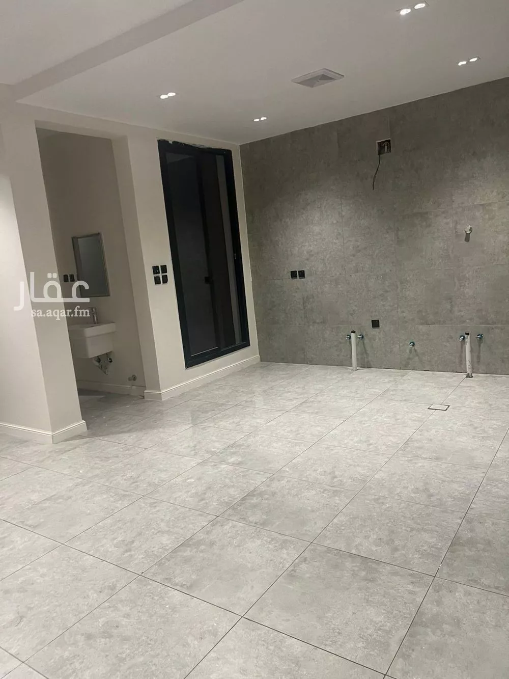 7 bedroom floor in Al Rimal 4