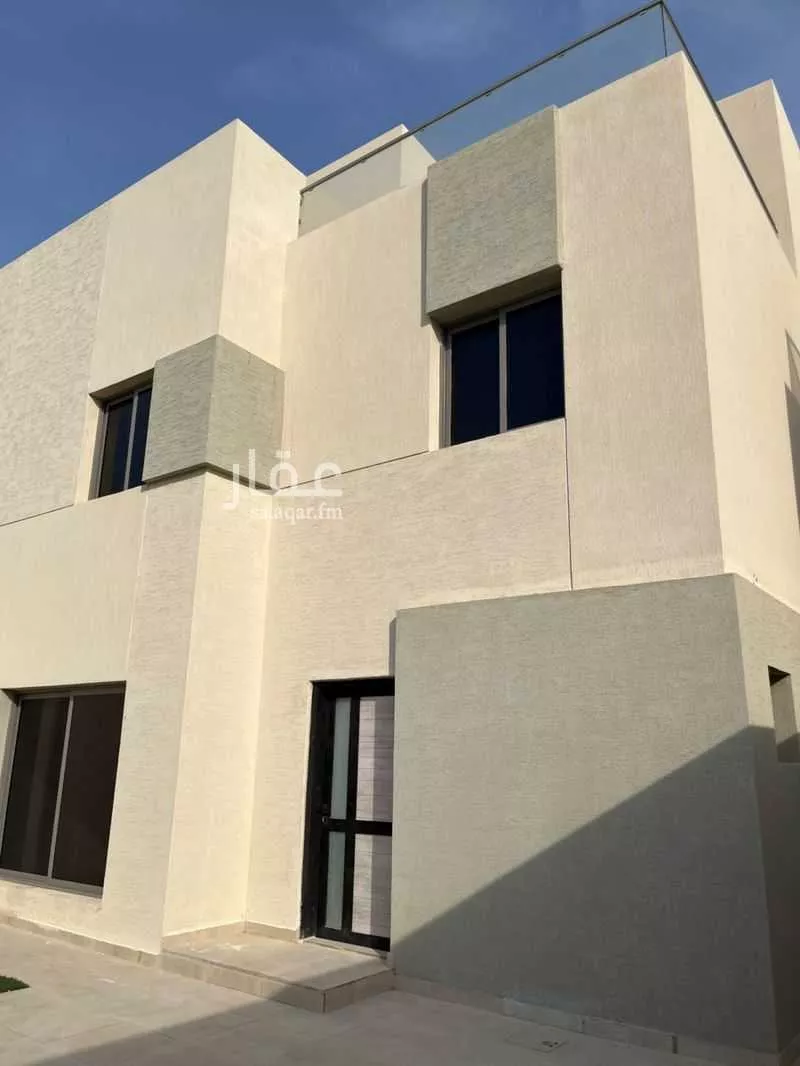 فيلا 5 غرف في النرجس 4