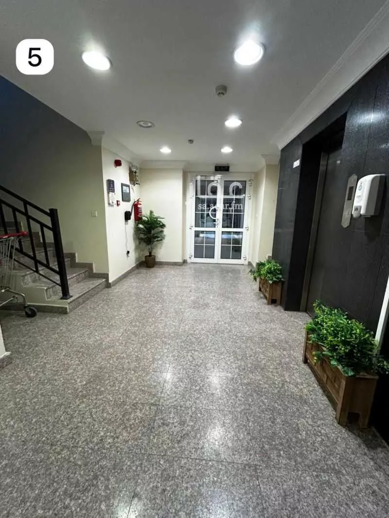 شقة 4 غرف في الاندلس 5